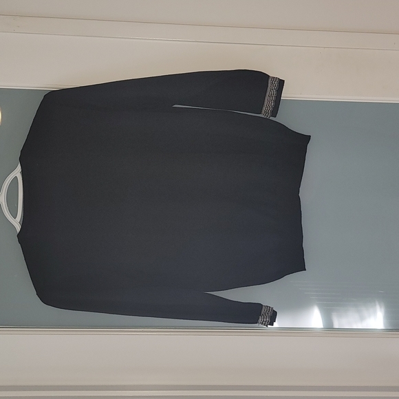 Adorable Cardigan - Picture 3 of 3